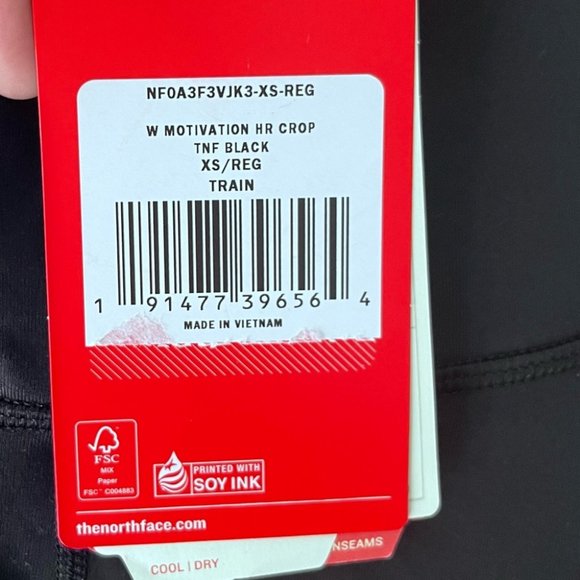 NWT The North Face Motivation High-Rise Pocket Crop Leggings Women’s Black XS - Picture 10 of 10